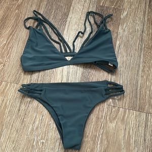 Strappy suit